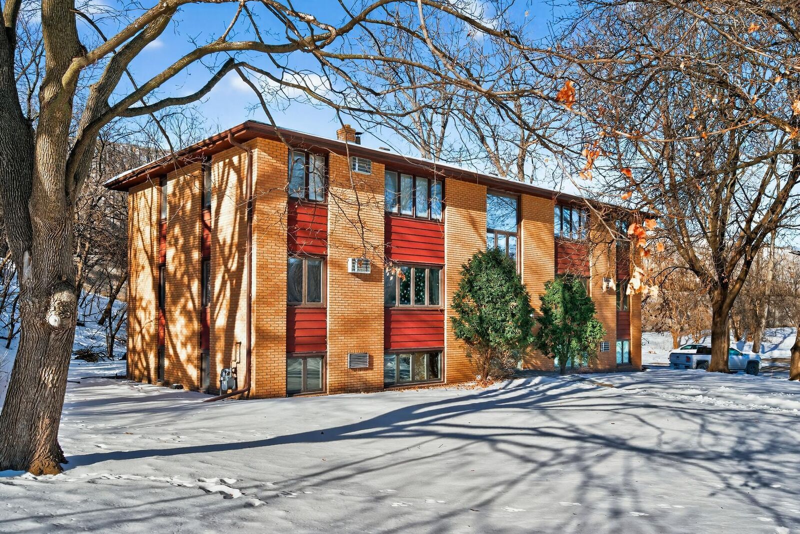 Property Photo: 2307 Unity Avenue N MN 55422