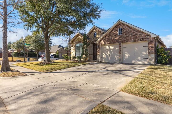 Property Photo:  9101 Tate Avenue  TX 76244 