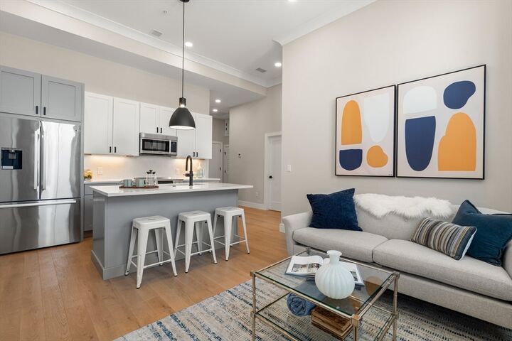 Property Photo:  4 Franklin Street 202  MA 02134 