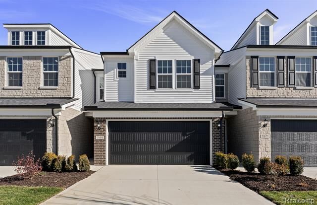 Property Photo:  5570 East Spaniel Drive  MI 48108 