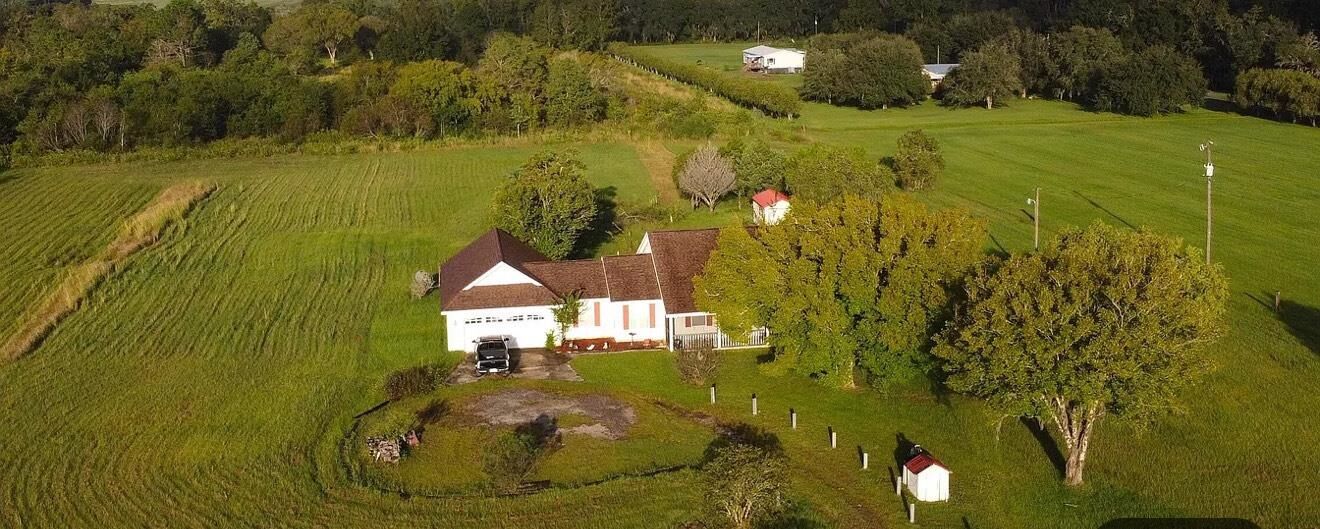 Property Photo:  8905 Reid Packing House Road  FL 32145 