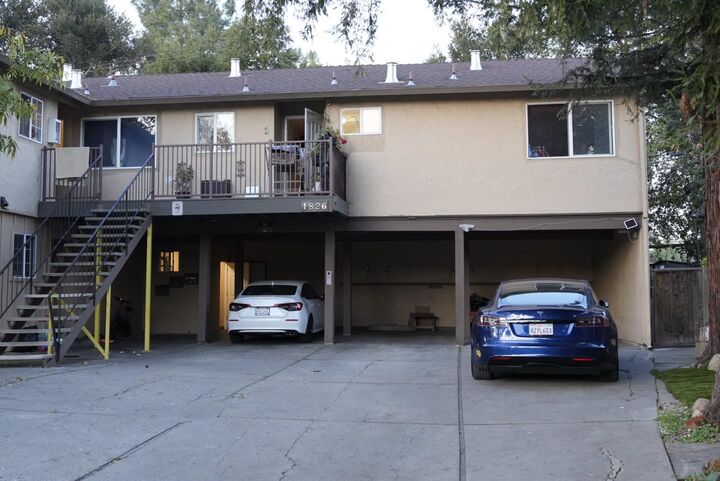 Property Photo: 1826 Higdon Avenue CA 94041