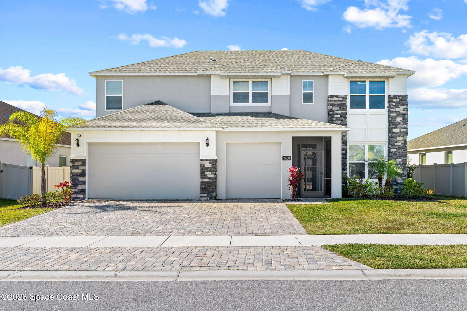 Property Photo: 3480 Rixford Way SE FL 32909