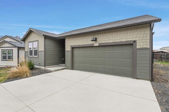 Property Photo:  5414 E Bridgeport Ct  WA 99217 