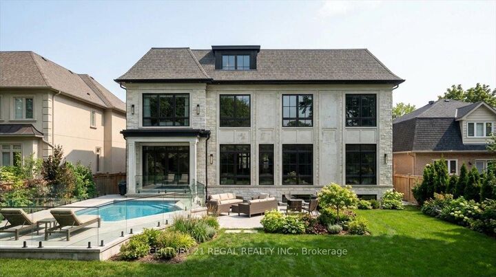 Property Photo:  11 Montressor Drive  ON M2P 1Y9 