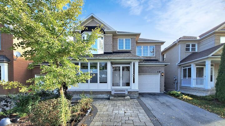 10 Majestic Drive — photo 1