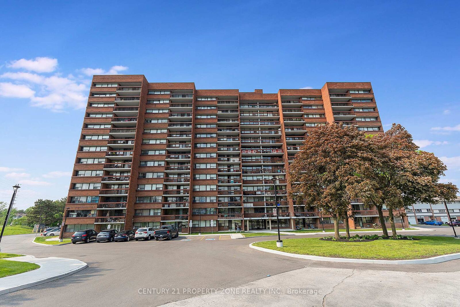 Property Photo: 3501 Glen Erin Drive 905 ON L5L 2E9