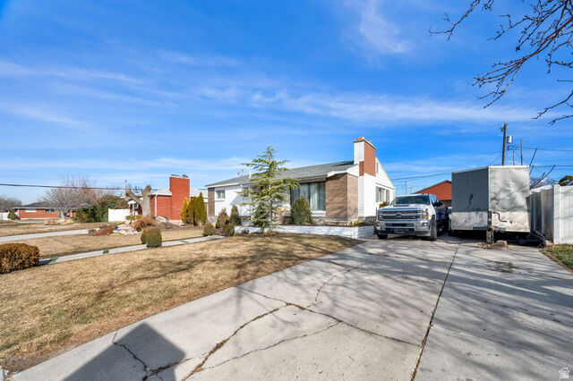 Property Photo: 8147 S Roosevelt St UT 84047