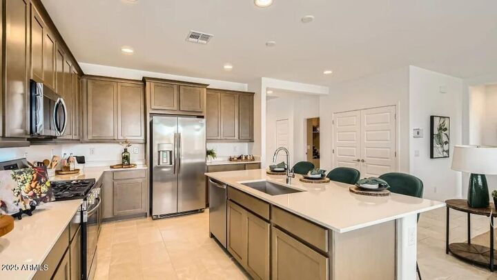 Property Photo:  25159 N 174th Drive  AZ 85387 