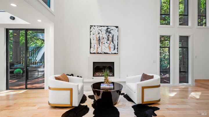 Property Photo:  580 Ralston Avenue  CA 94941 