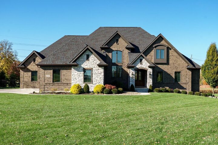 Property Photo: 2442 Berkeley Court OH 45036