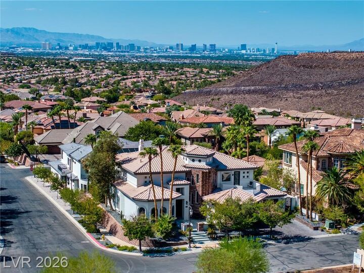 Property Photo: 779 Clove Court NV 89012