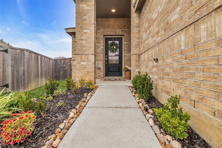 Property Photo: 3003 Halleton Court TX 77365