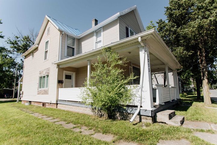 Property Photo:  1213 Taylor Street  IN 46802 