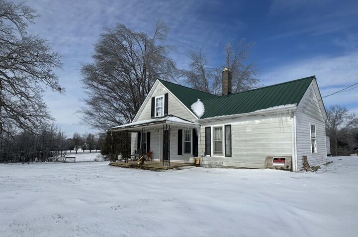 Property Photo:  9842 Russell Springs Road  KY 42642 