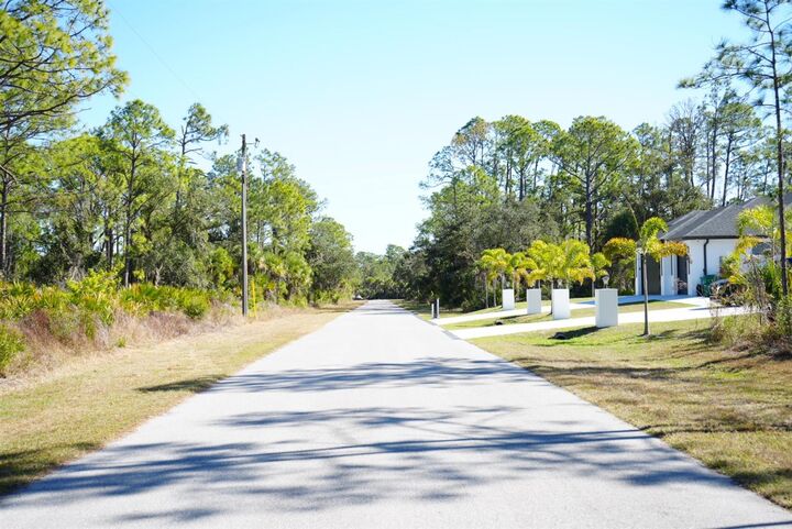 Property Photo:  13101 Rankin Avenue  FL 33953 