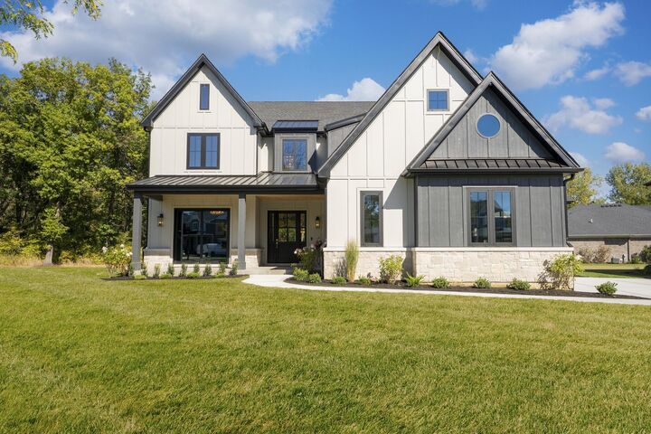 Property Photo:  1504 Linden Circle  IL 60439 