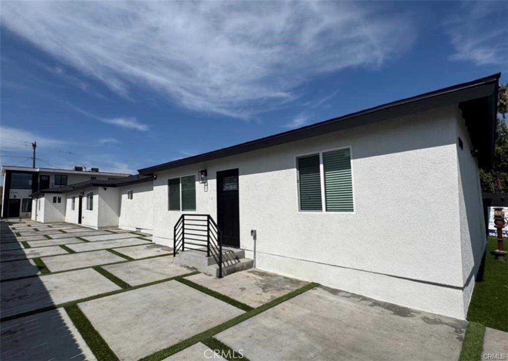 Property Photo:  9307 S Budlong  CA 90044 