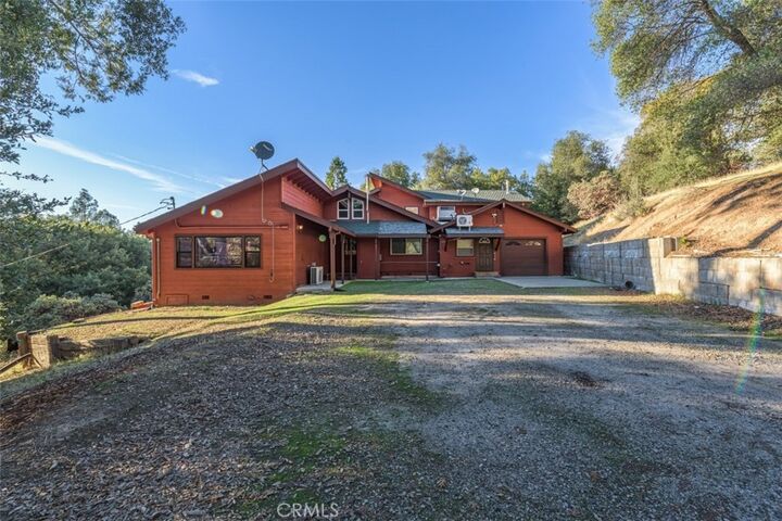 Property Photo: 42203 Oak Lane CA 93644