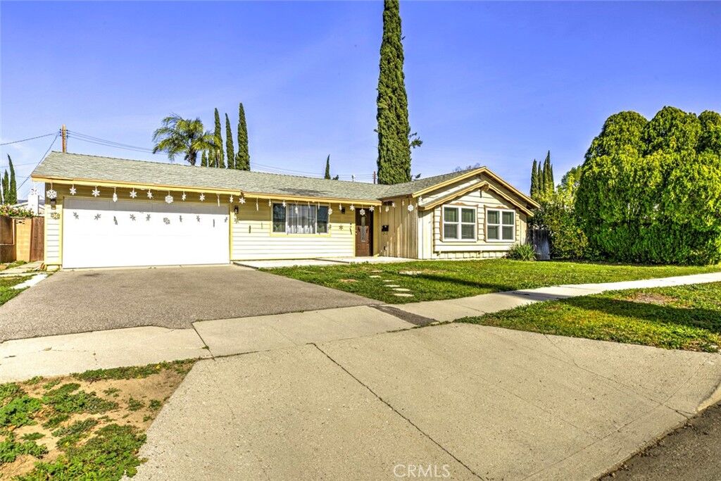 Property Photo:  20437 Septo Street  CA 91311 