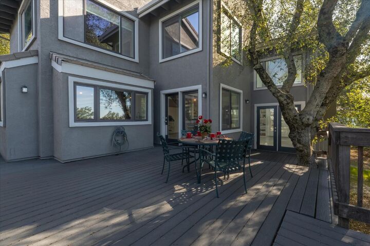 Property Photo:  1203 Laurel Lane  CA 95247 