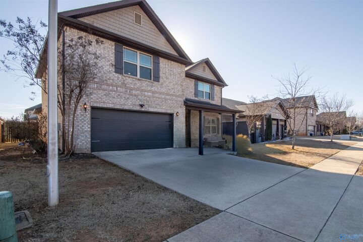 Property Photo:  7740 N Catawba Circle  AL 35757 