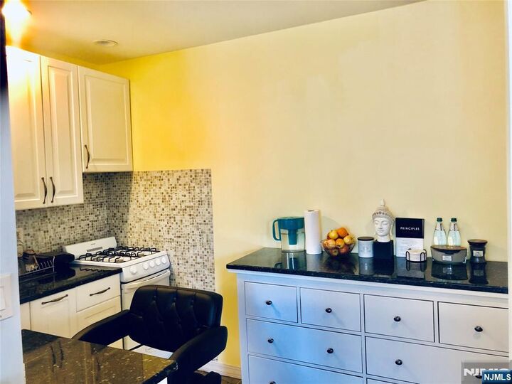 Property Photo: 400 Fairview Avenue 4J NJ 07024