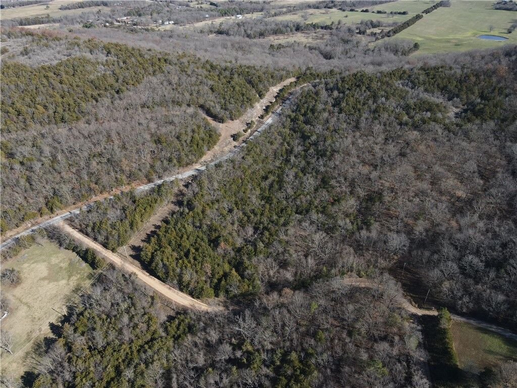 Property Photo:  Cr 6012  AR 72616 