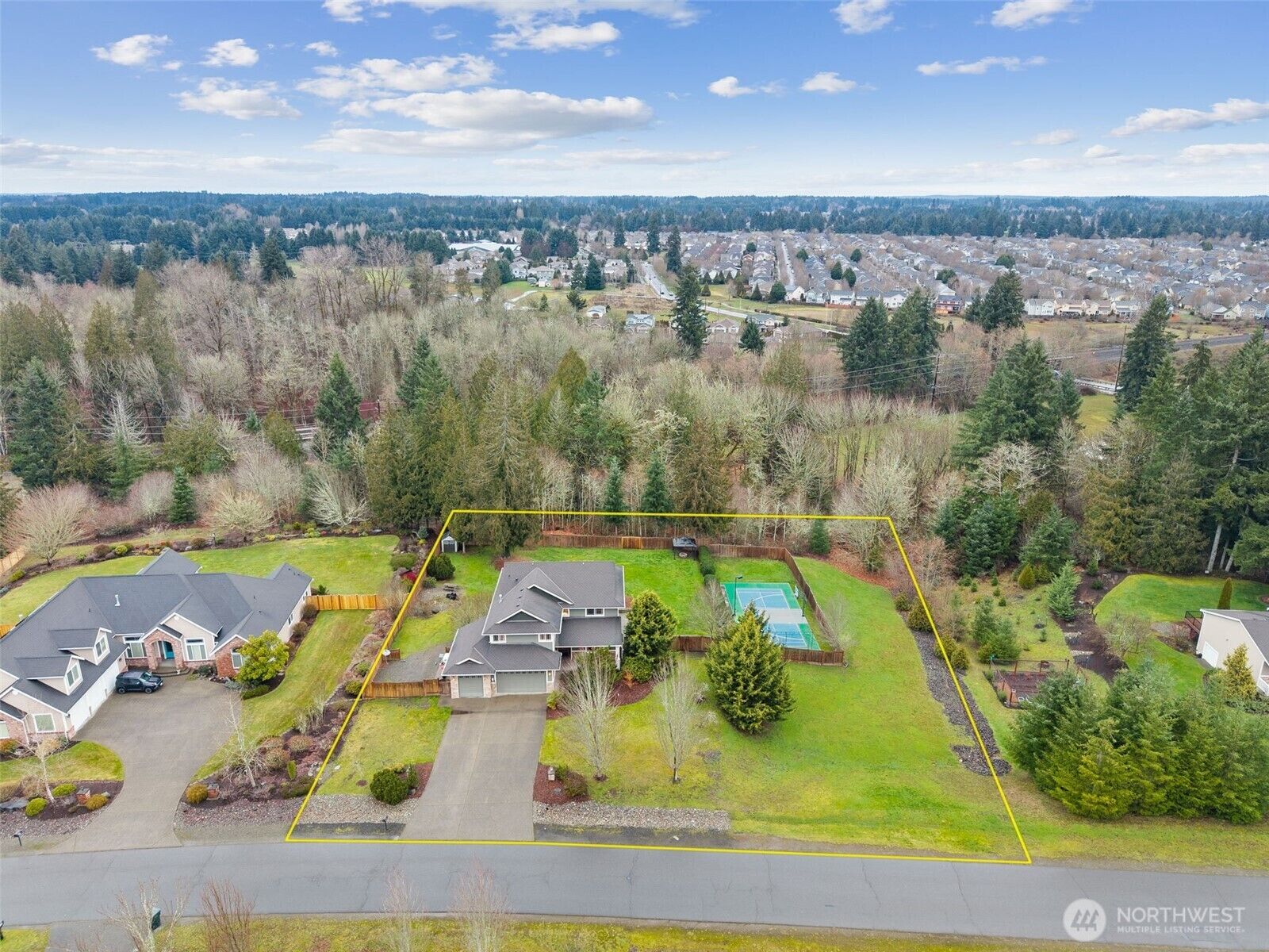 Property Photo:  7633  Countrywood Drive SE  WA 98501 