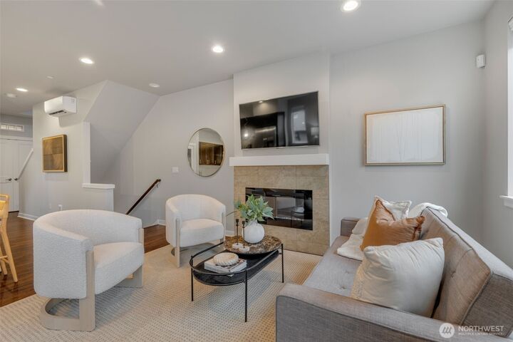 Property Photo: 3230 148th Street SW E-1 WA 98087