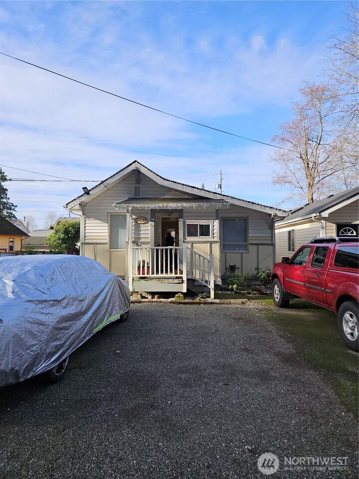Property Photo:  9638  D Street E  WA 98445 