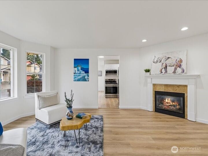 Property Photo:  5104 SW 154th Street SW Street  WA 98026 