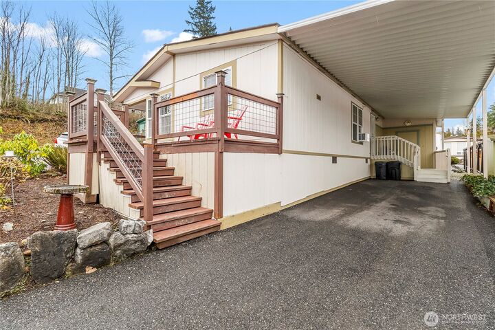 Property Photo: 1200 Lincoln Street 193 WA 98229