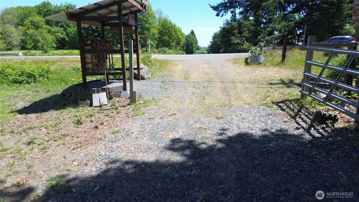 Property Photo: 306558 Highway 101 WA 98320