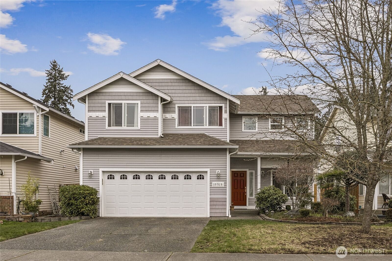 Property Photo: 15313 87th Avenue E WA 98375