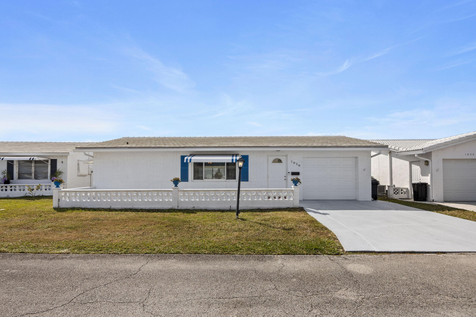 Property Photo: 1828 SW 17th Street FL 33426