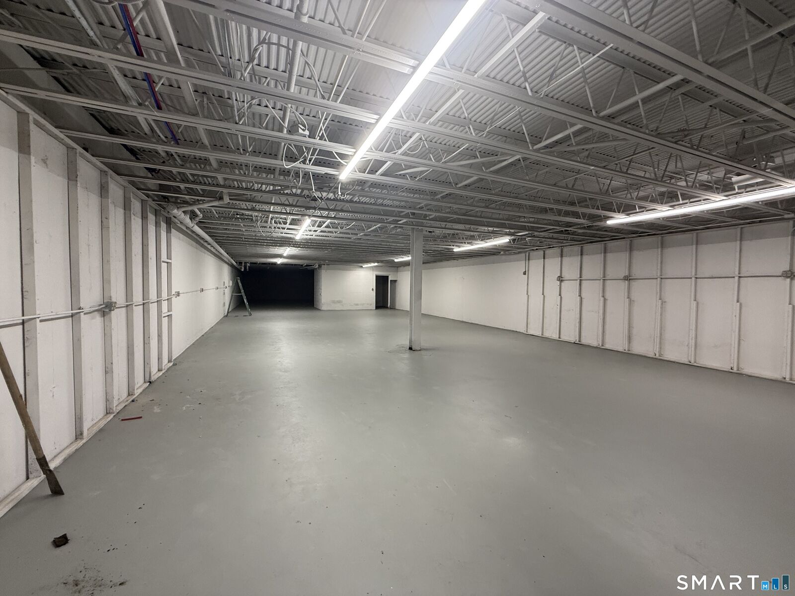 Property Photo:  554 Wethersfield Avenue  CT 06114 