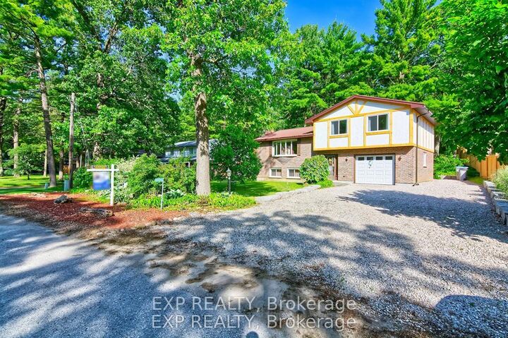 9995 Port Franks Estates Drive — photo 1