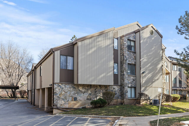 Property Photo: 1175 E Canyon Rd #81 UT 84404