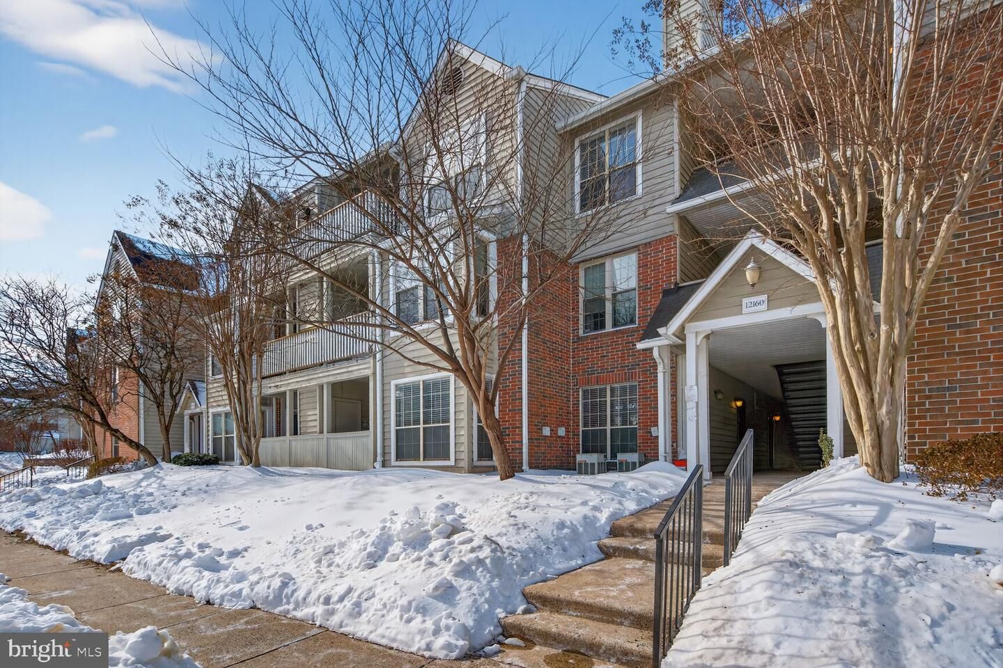 Property Photo:  12160 Penderview Lane 1737  VA 22033 