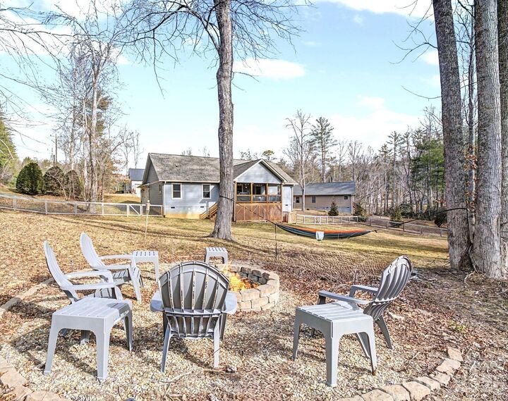 Property Photo:  12 Crystal Cove Drive  NC 28739 