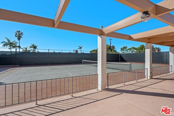 Property Photo:  5435 W 64th St  CA 90056 