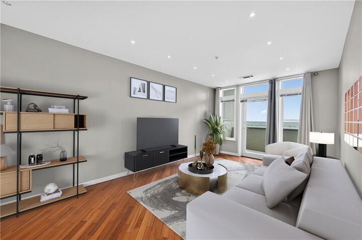 Property Photo:  3334 Peachtree Road NE 1410  GA 30326 