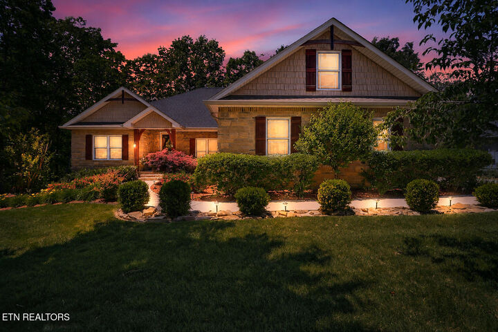 Property Photo: 36 Kingsbridge Lane TN 38558