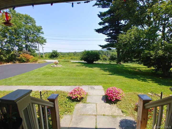 Property Photo:  165 Round Hill Road  NY 10992 