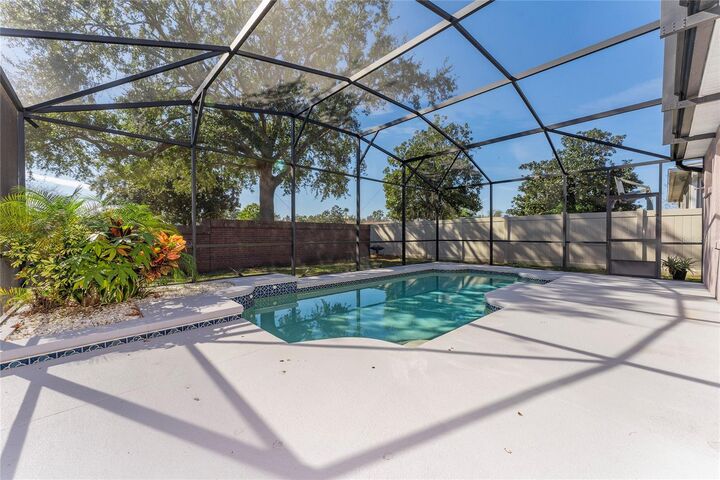 Property Photo:  4932 Olde Kerry Drive  FL 32837 