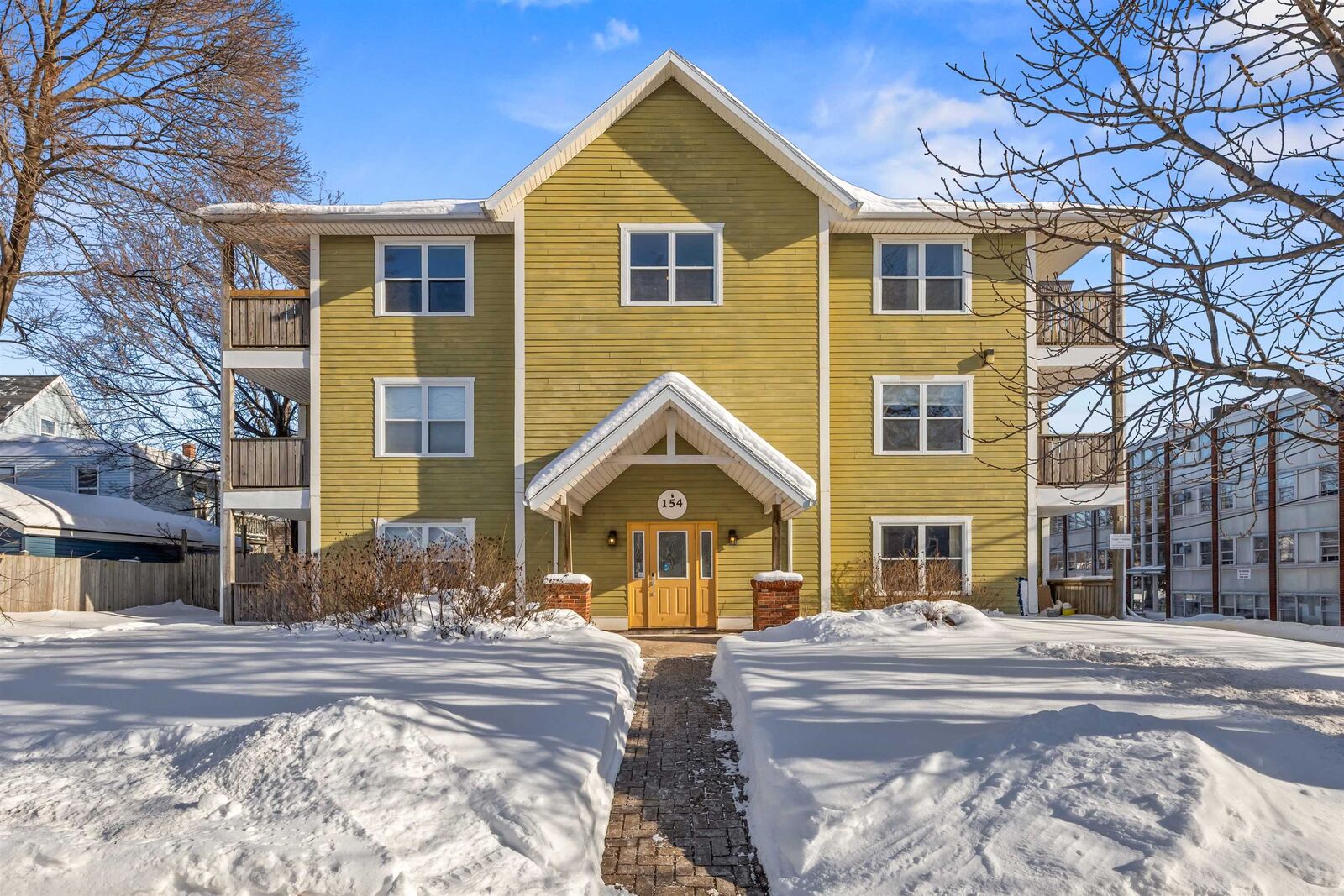 Property Photo: 154 Cumberland Street 6 PE C1A 5C4