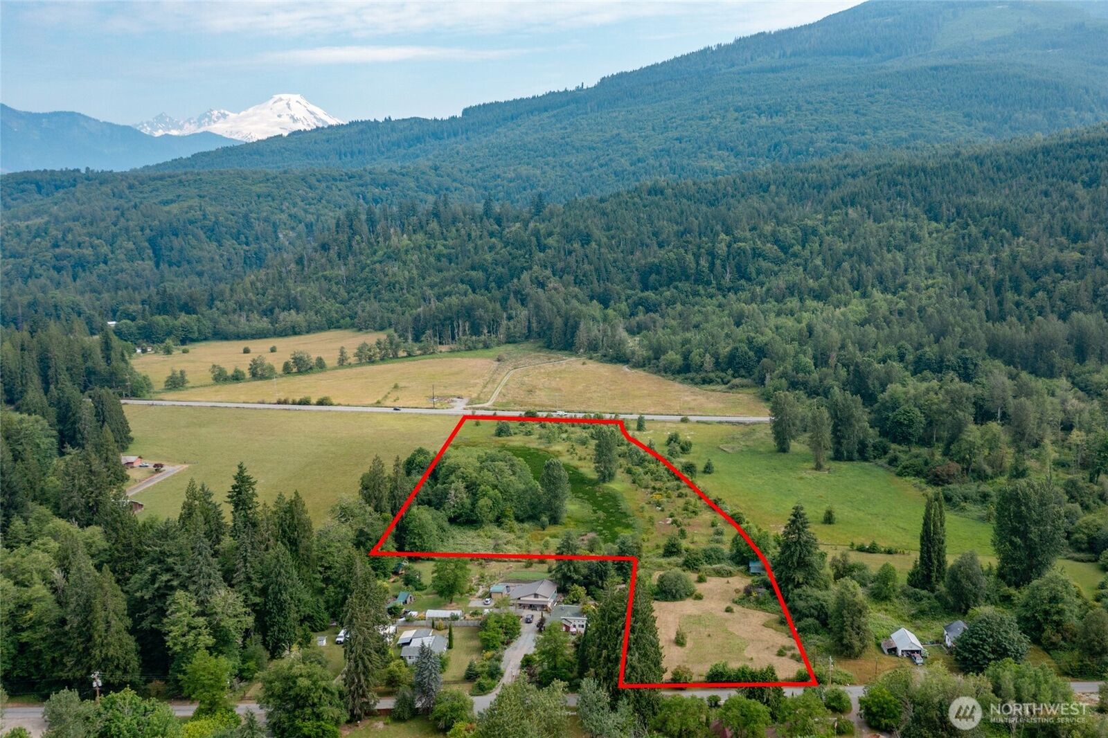 Property Photo:  48045  Moen Road  WA 98237 