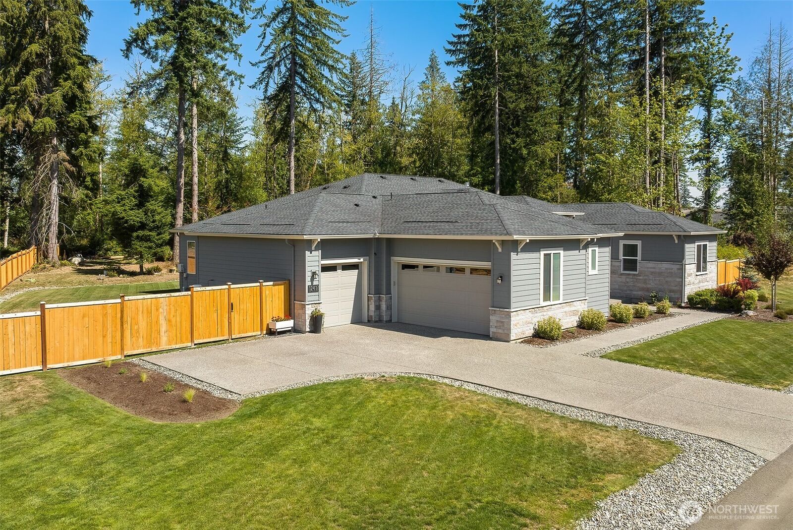 Property Photo: 12417 144th Avenue NE WA 98258
