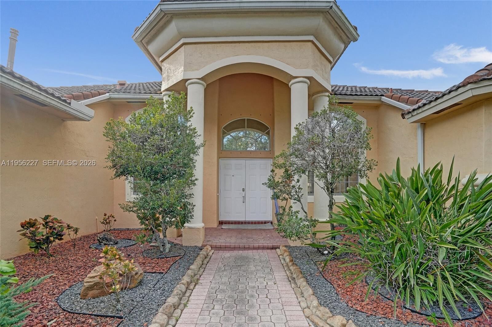 Property Photo:  2024 NW 139th Ter  FL 33028 